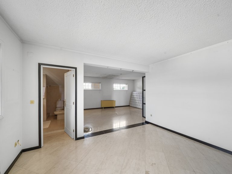 Town House for Sale in Arcozelo, Vila Nova De Gaia, Porto 27