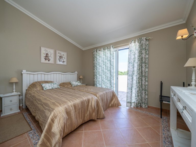 Villa for Sale in Castro Marim, Algarve 11