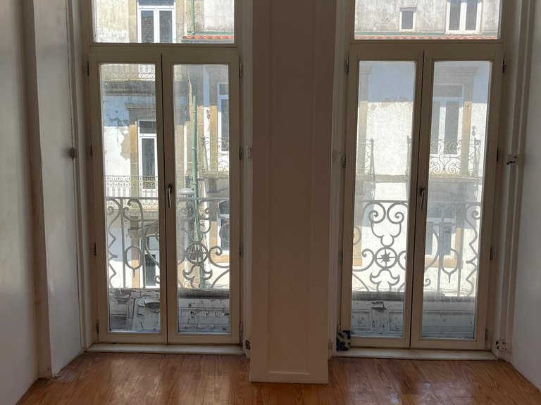 Commercial for Sale in Cedofeita, Santo Ildefonso, Sé, Miragaia, São Nicolau e Vitória, Porto, Porto 1