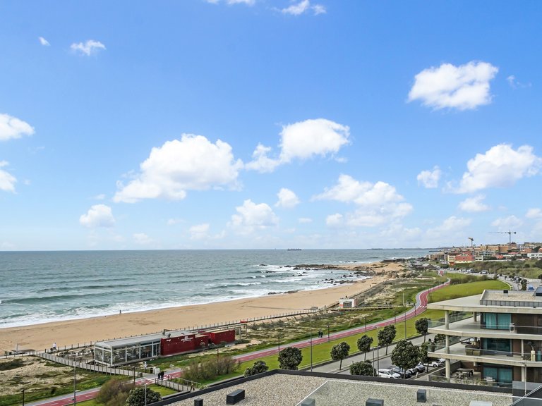 Town House for Sale in Canidelo, Vila Nova De Gaia, Porto 7