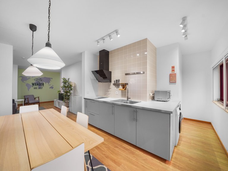 Apartment for Sale in Cedofeita, Santo Ildefonso, Sé, Miragaia, São Nicolau e Vitória, Porto, Porto 11