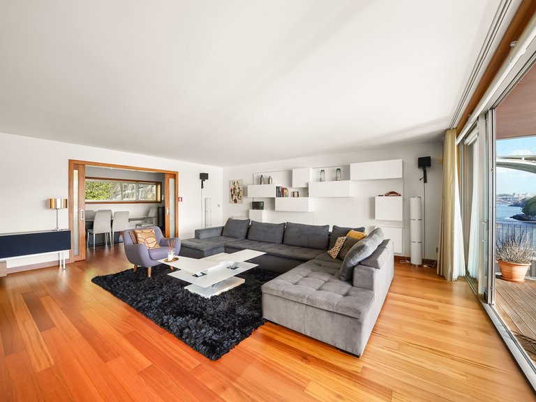 Apartment for Sale in Lordelo do Ouro e Massarelos, Porto, Porto 6