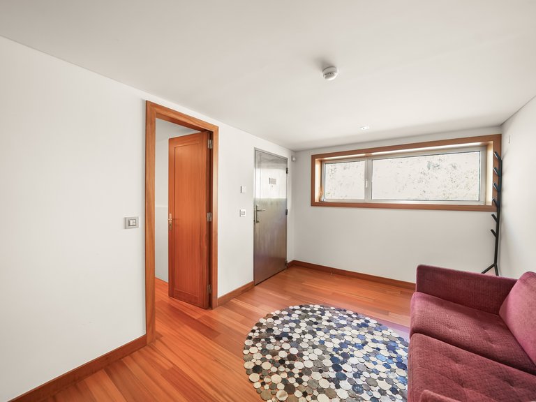 Apartment for Sale in Lordelo do Ouro e Massarelos, Porto, Porto 13
