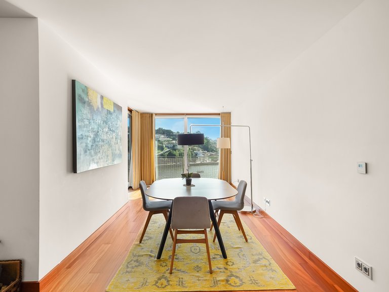 Apartment for Sale in Lordelo do Ouro e Massarelos, Porto, Porto 14