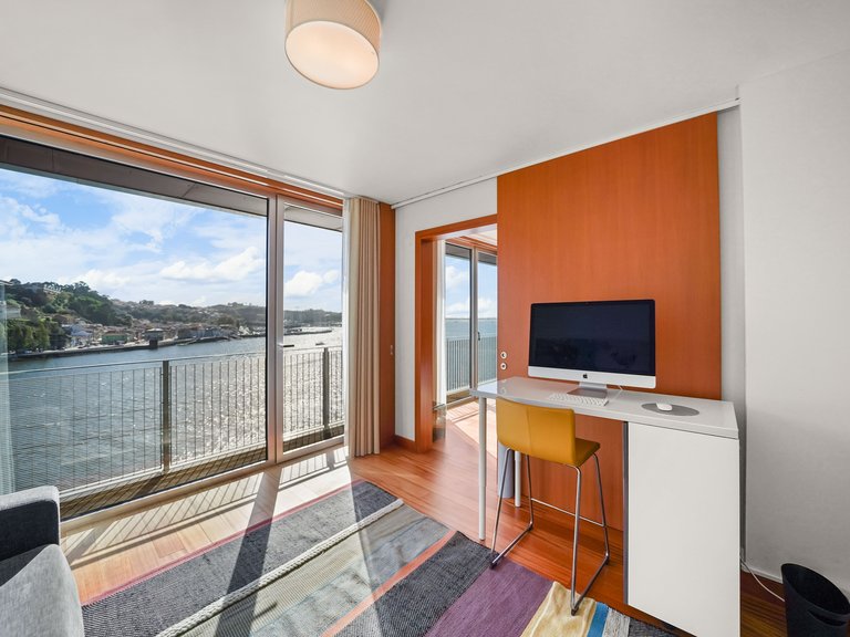 Apartment for Sale in Lordelo do Ouro e Massarelos, Porto, Porto 42