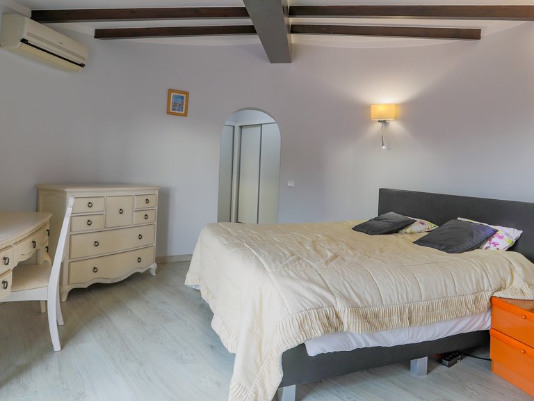 Villa for Sale in Quarteira, Loulé, Algarve 28
