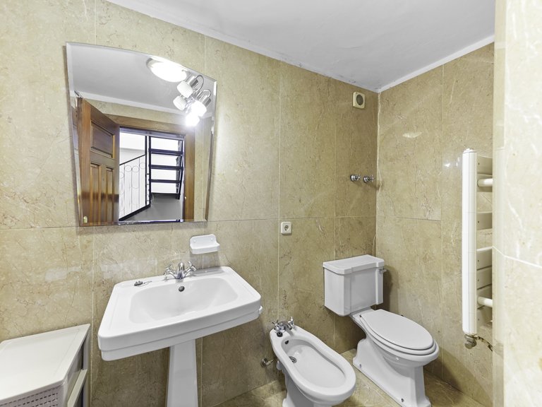 Villa for Sale in Paranhos, Porto, Porto 10