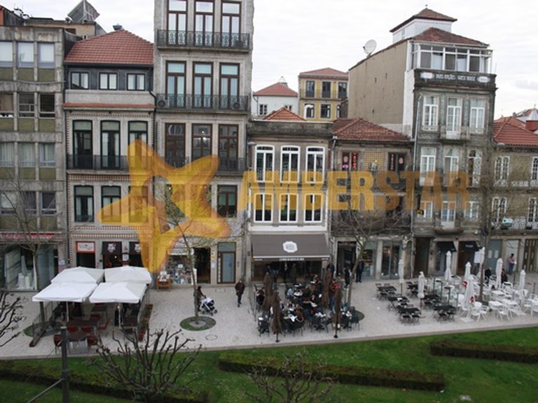Commercial for Sale in Cedofeita, Santo Ildefonso, Sé, Miragaia, São Nicolau e Vitória, Porto, Porto 1