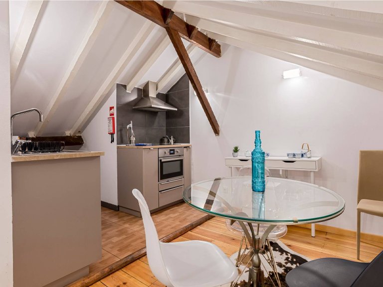 Apartment for Sale in Santa Maria Maior, Lisboa, Lisbon, Portugal 9