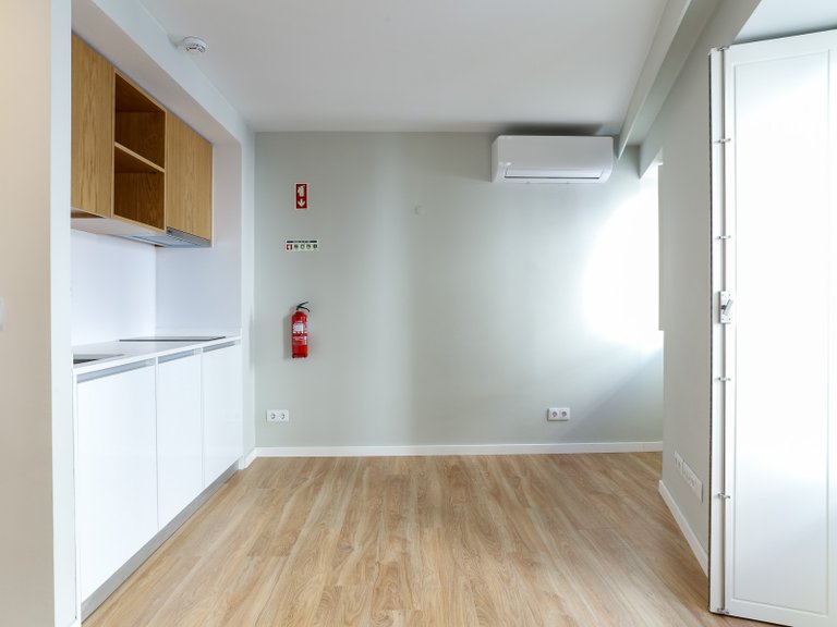 Apartment for Sale in Santo António, Lisboa, Lisbon, Portugal 2