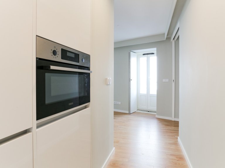 Apartment for Sale in Santo António, Lisboa, Lisbon, Portugal 4