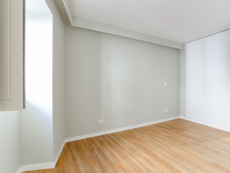 Apartment for Sale in Santo António, Lisboa, Lisbon, Portugal 16