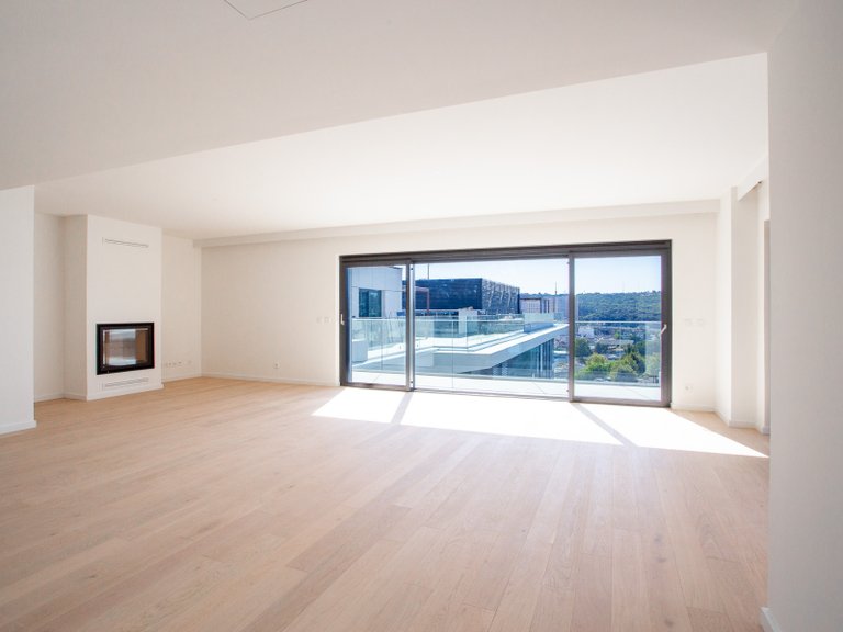 Apartment for Sale in Avenidas Novas, Lisboa, Lisbon, Portugal 6