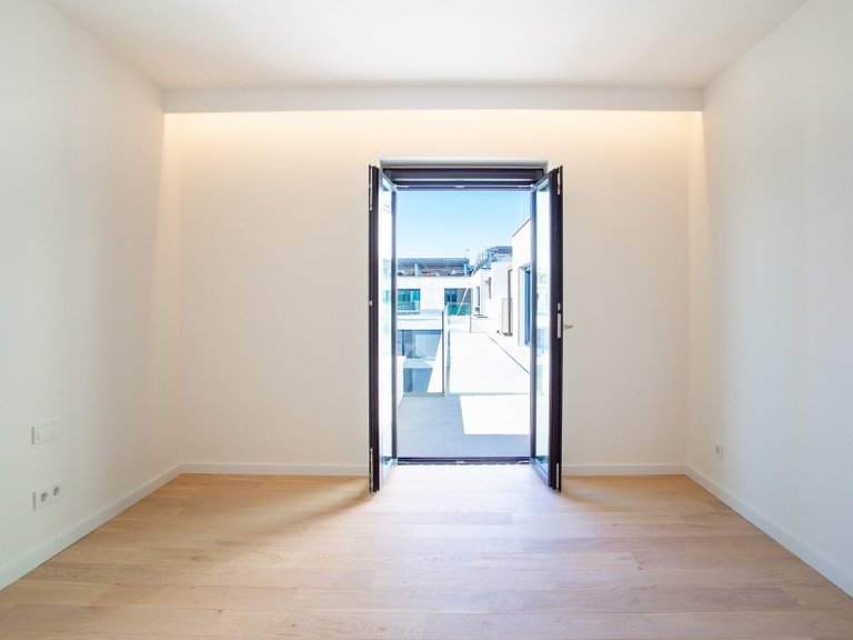 Apartment for Sale in Avenidas Novas, Lisboa, Lisbon, Portugal 16