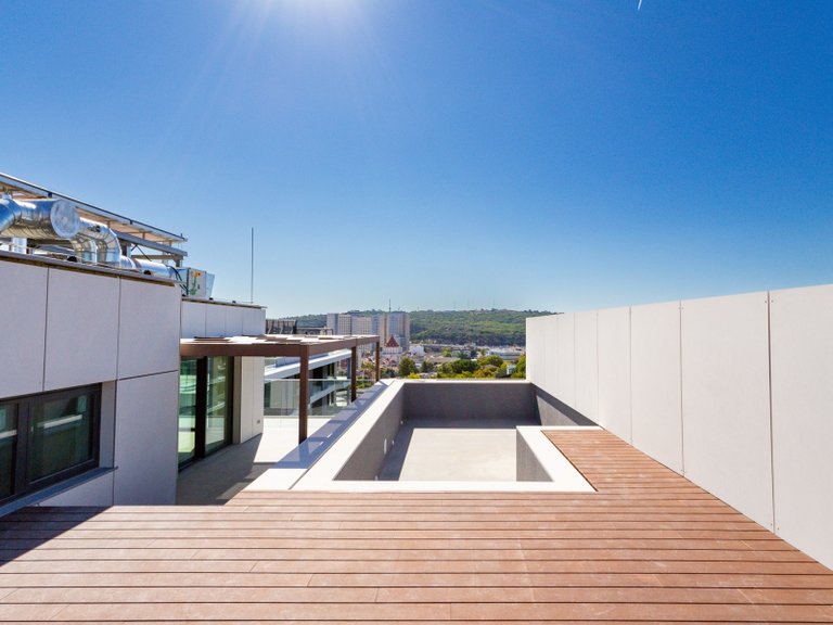 Apartment for Sale in Avenidas Novas, Lisboa, Lisbon, Portugal 32