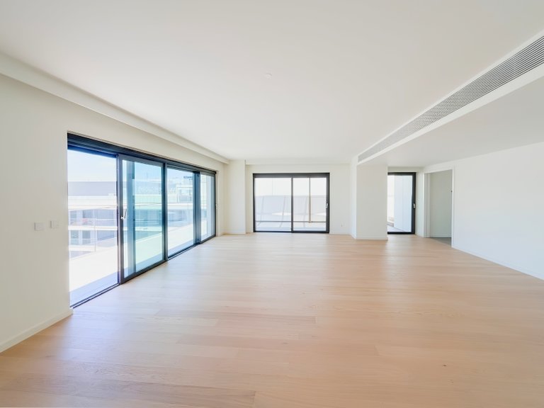 Apartment for Sale in Avenidas Novas, Lisboa, Lisbon, Portugal 6