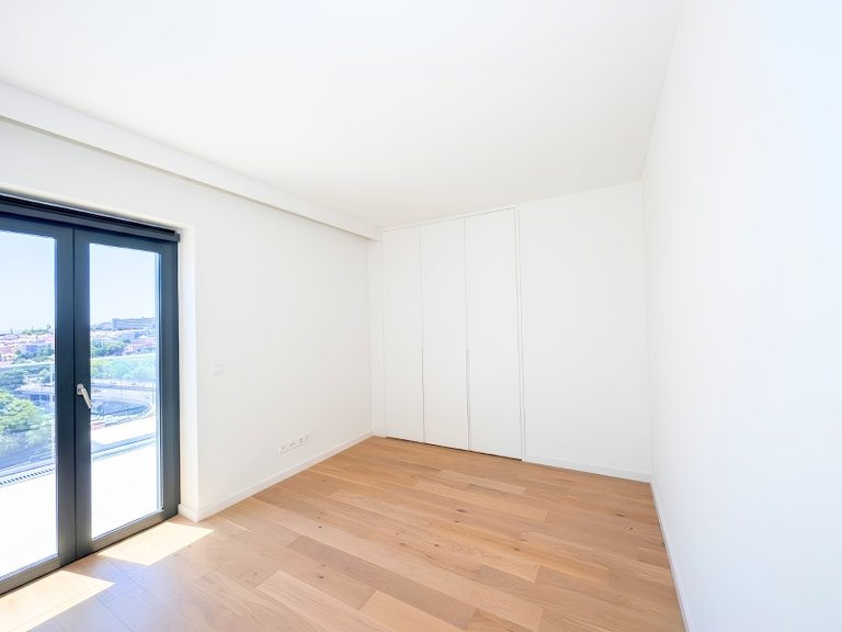 Apartment for Sale in Avenidas Novas, Lisboa, Lisbon, Portugal 39