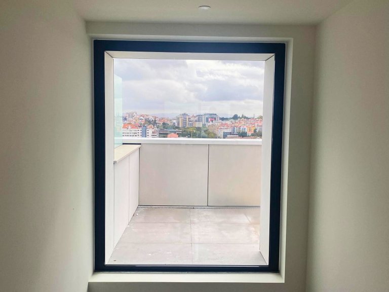Apartment for Sale in Avenidas Novas, Lisboa, Lisbon, Portugal 11