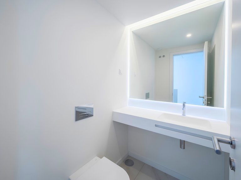 Apartment for Sale in Avenidas Novas, Lisboa, Lisbon, Portugal 5