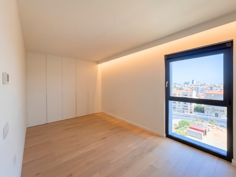 Apartment for Sale in Avenidas Novas, Lisboa, Lisbon, Portugal 39