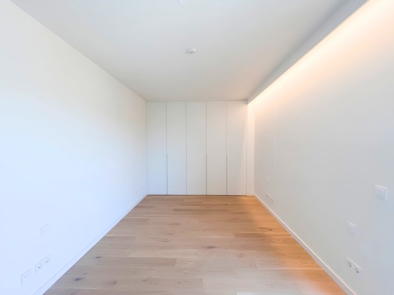 Apartment for Sale in Avenidas Novas, Lisboa, Lisbon, Portugal 41