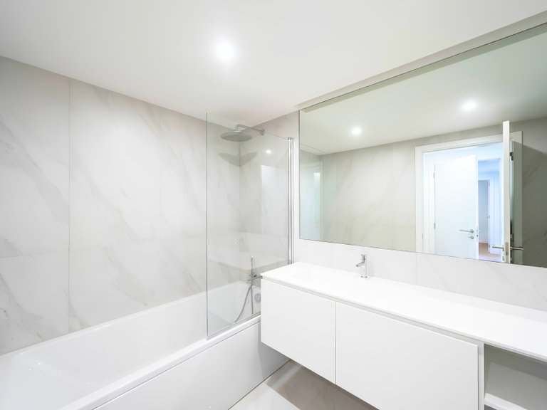 Apartment for Sale in Avenidas Novas, Lisboa, Lisbon, Portugal 48