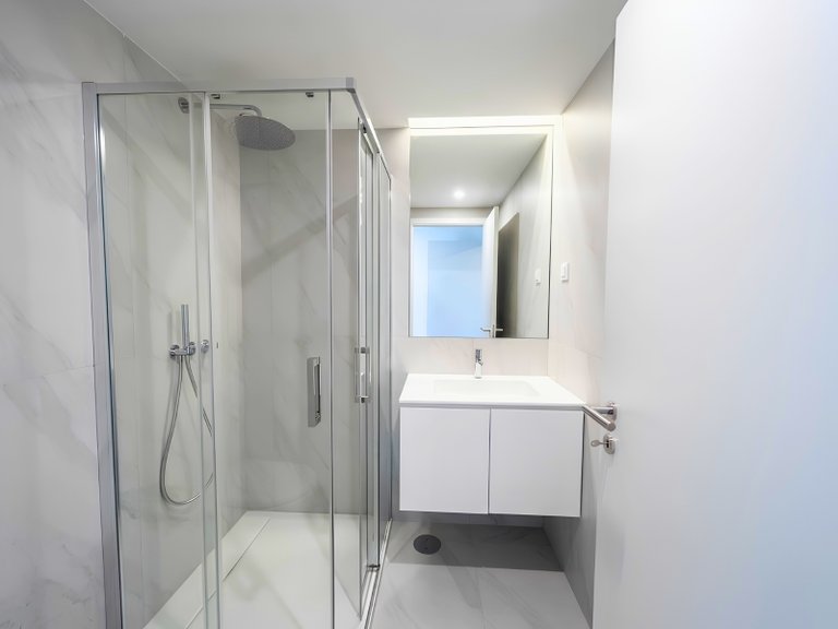 Apartment for Sale in Avenidas Novas, Lisboa, Lisbon, Portugal 59