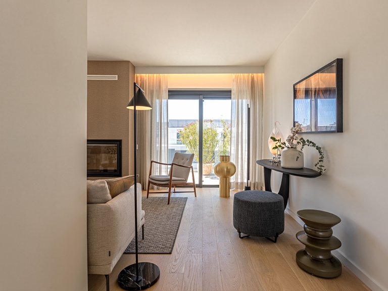 Apartment for Sale in Avenidas Novas, Lisboa, Lisbon, Portugal 4