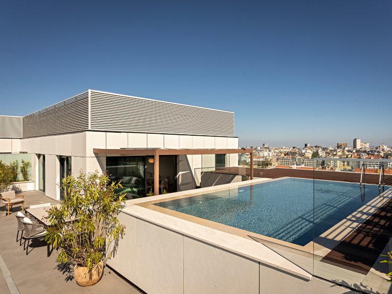 Apartment for Sale in Avenidas Novas, Lisboa, Lisbon, Portugal 1