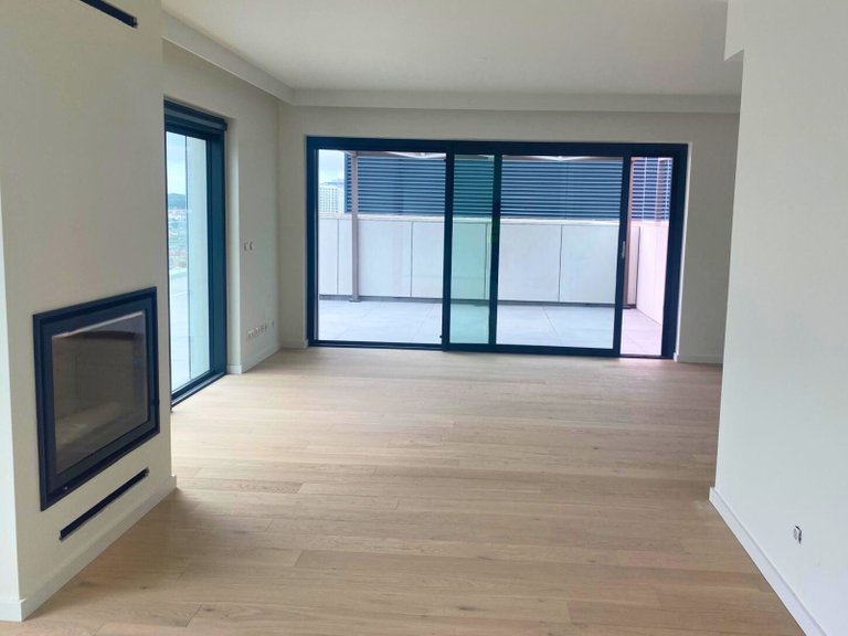 Apartment for Sale in Avenidas Novas, Lisboa, Lisbon, Portugal 8