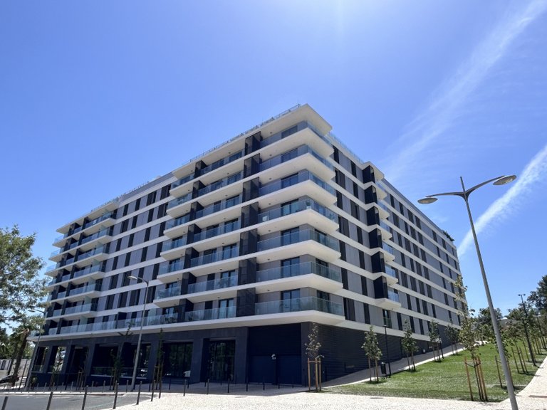 Apartment for Sale in Avenidas Novas, Lisboa, Lisbon, Portugal 54