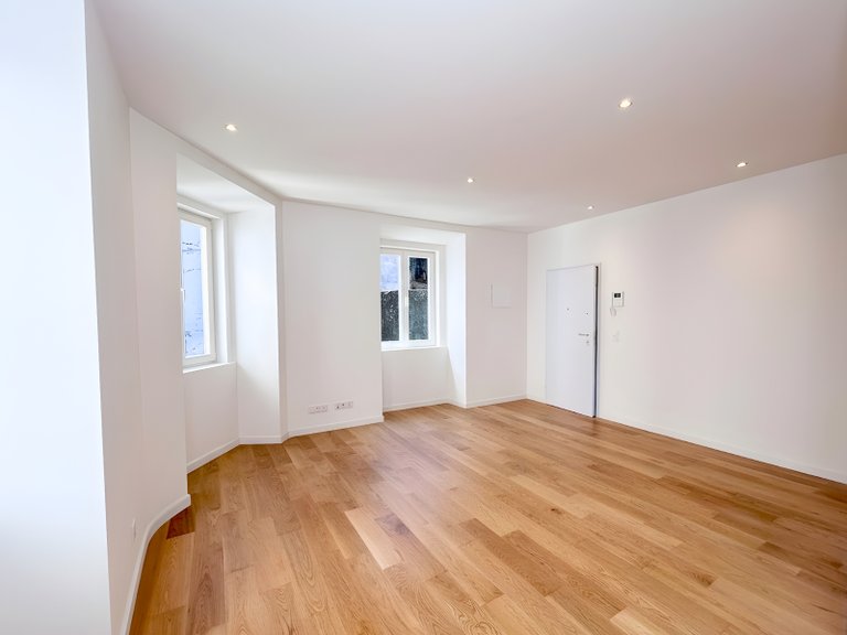 Apartment for Sale in Misericórdia, Lisboa, Lisbon, Portugal 5