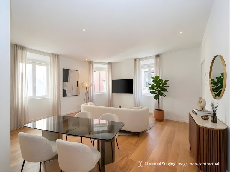 Apartment for Sale in Misericórdia, Lisboa, Lisbon, Portugal 1