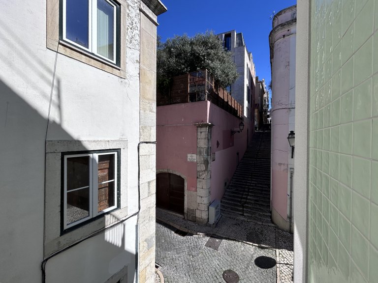 Apartment for Sale in Misericórdia, Lisboa, Lisbon, Portugal 21