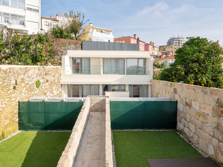 Apartment for Sale in Santa Marinha e São Pedro da Afurada, Vila Nova De Gaia, Porto, Portugal 3