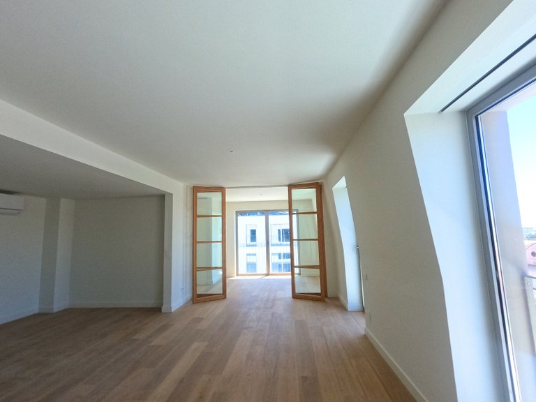 Apartment for Sale in Olivais, Lisboa, Lisbon, Portugal 11