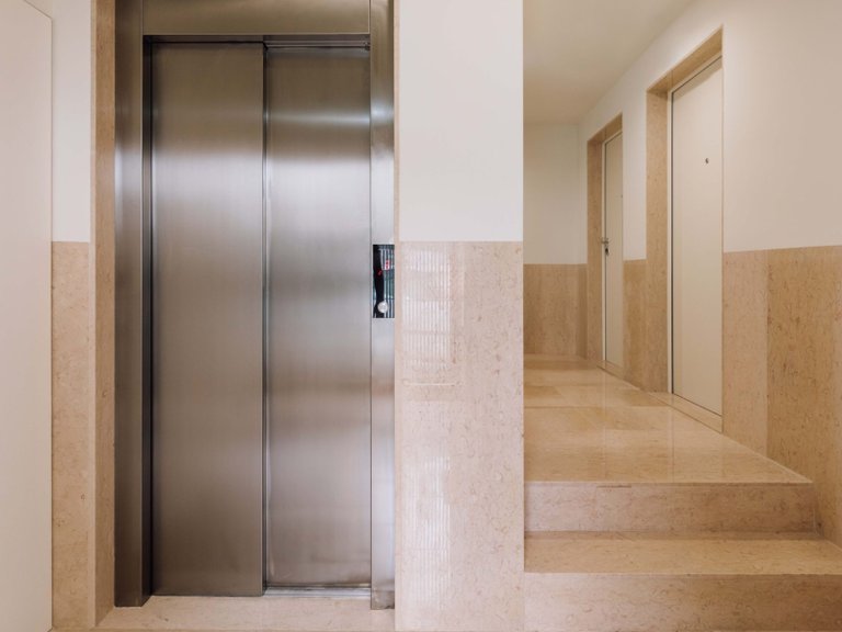Apartment for Sale in Alcântara, Lisboa, Lisbon, Portugal 9