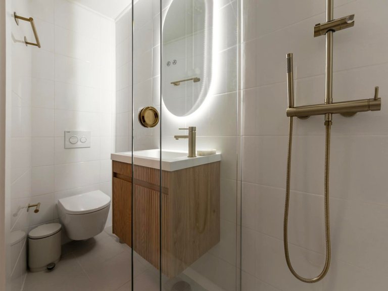 Apartment for Sale in Santa Maria Maior, Lisboa, Lisbon, Portugal 12
