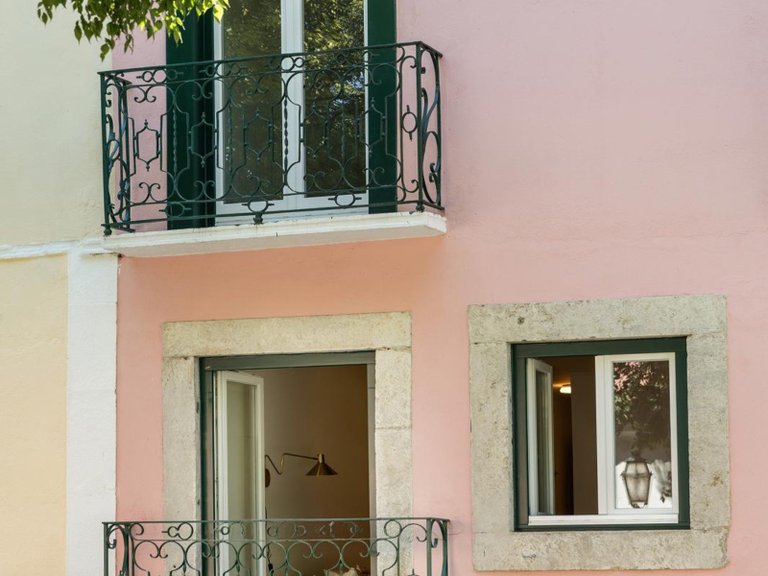 Apartment for Sale in Santa Maria Maior, Lisboa, Lisbon, Portugal 13