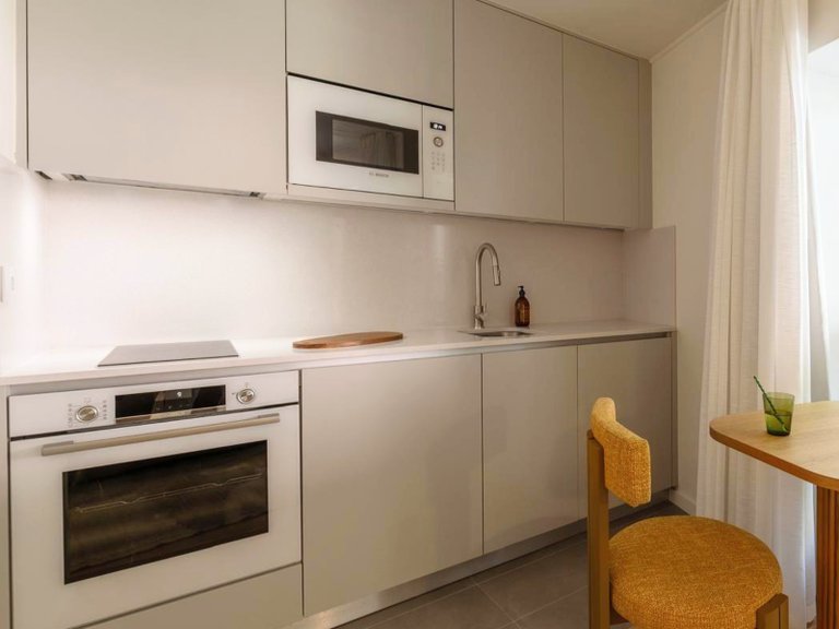 Apartment for Sale in Santa Maria Maior, Lisboa, Lisbon, Portugal 8