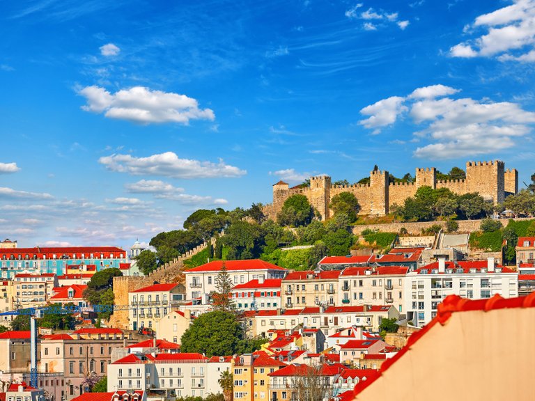 Apartment for Sale in Santa Maria Maior, Lisboa, Lisbon, Portugal 17