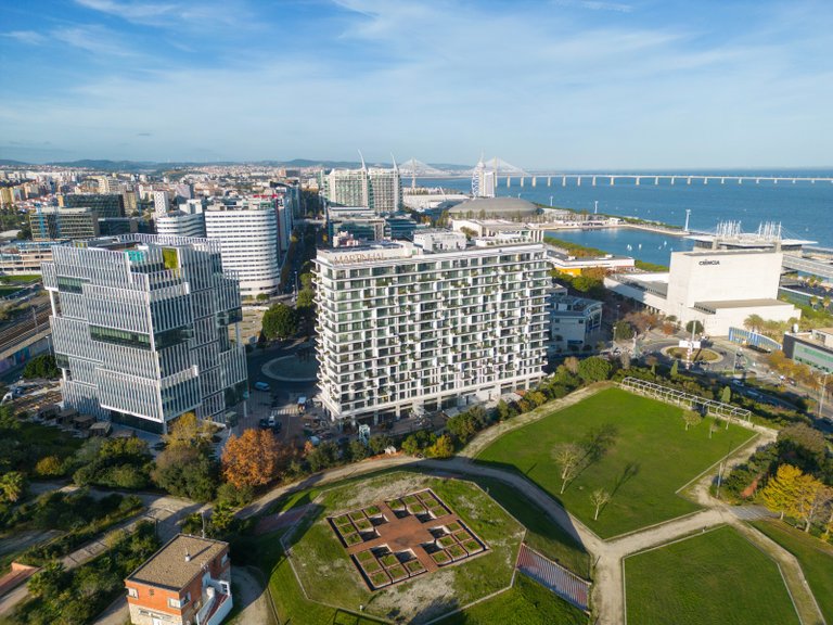 Apartment for Sale in Parque das Nações, Lisboa, Lisbon, Portugal 15