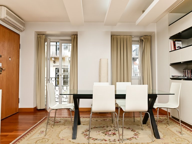 Apartment for Sale in Misericórdia, Lisboa, Lisbon, Portugal 6