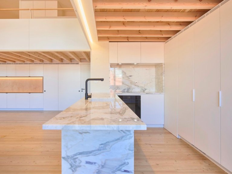 Apartment for Sale in Santo António, Lisboa, Lisbon, Portugal 11