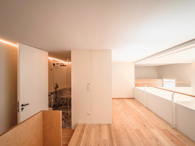 Apartment for Sale in Santo António, Lisboa, Lisbon, Portugal 12