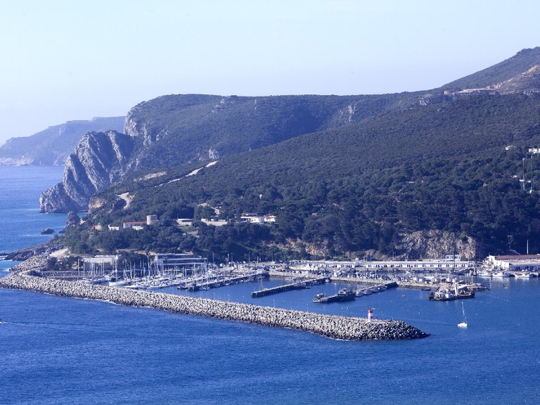 Apartment for Sale in Sesimbra (Santiago), Sesimbra, Setúbal, Portugal 8