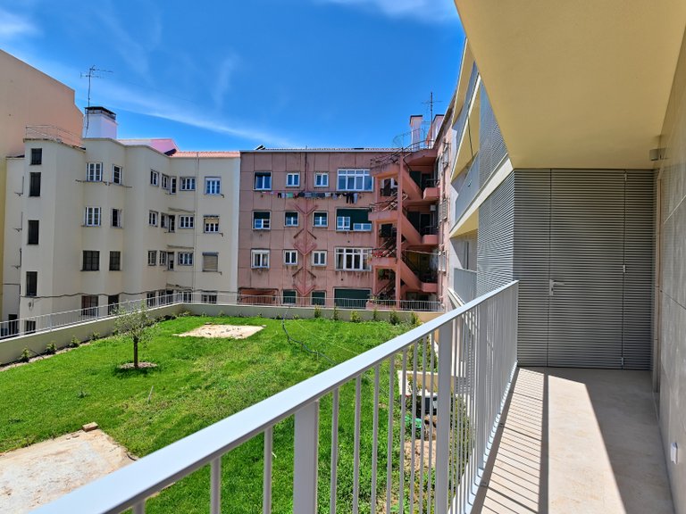 Apartment for Sale in Areeiro, Lisboa, Lisbon, Portugal 1