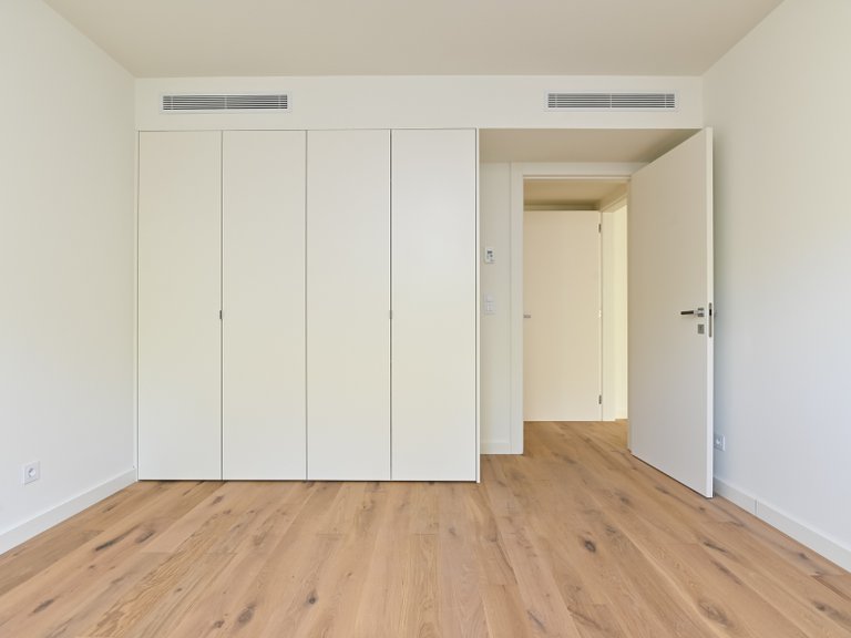 Apartment for Sale in Areeiro, Lisboa, Lisbon, Portugal 18