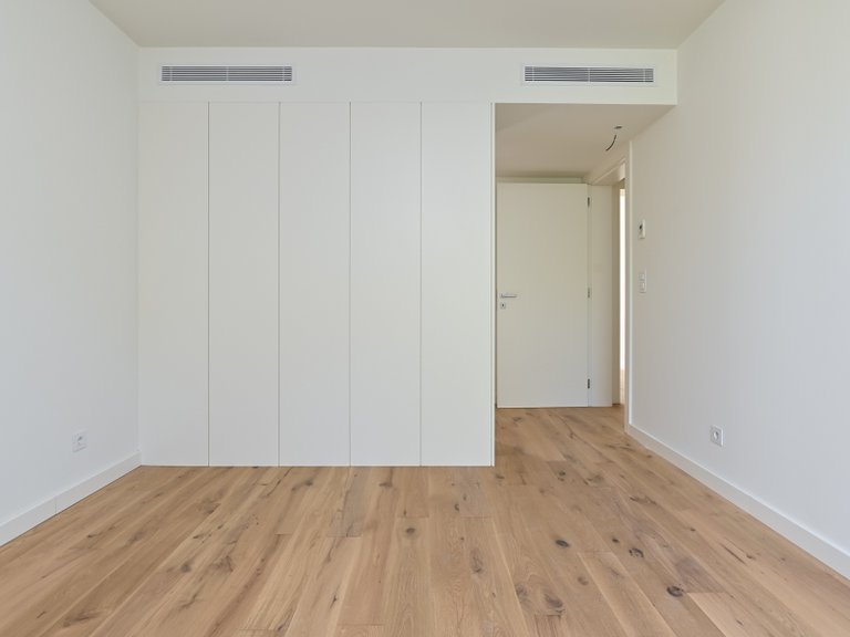 Apartment for Sale in Areeiro, Lisboa, Lisbon, Portugal 6