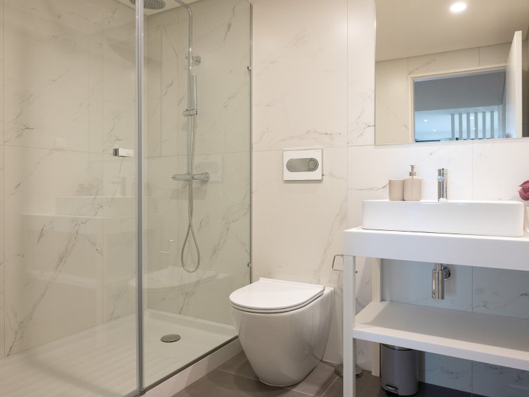 Apartment for Sale in Cedofeita, Santo Ildefonso, Sé, Miragaia, São Nicolau e Vitória, Porto, Porto, Portugal 7